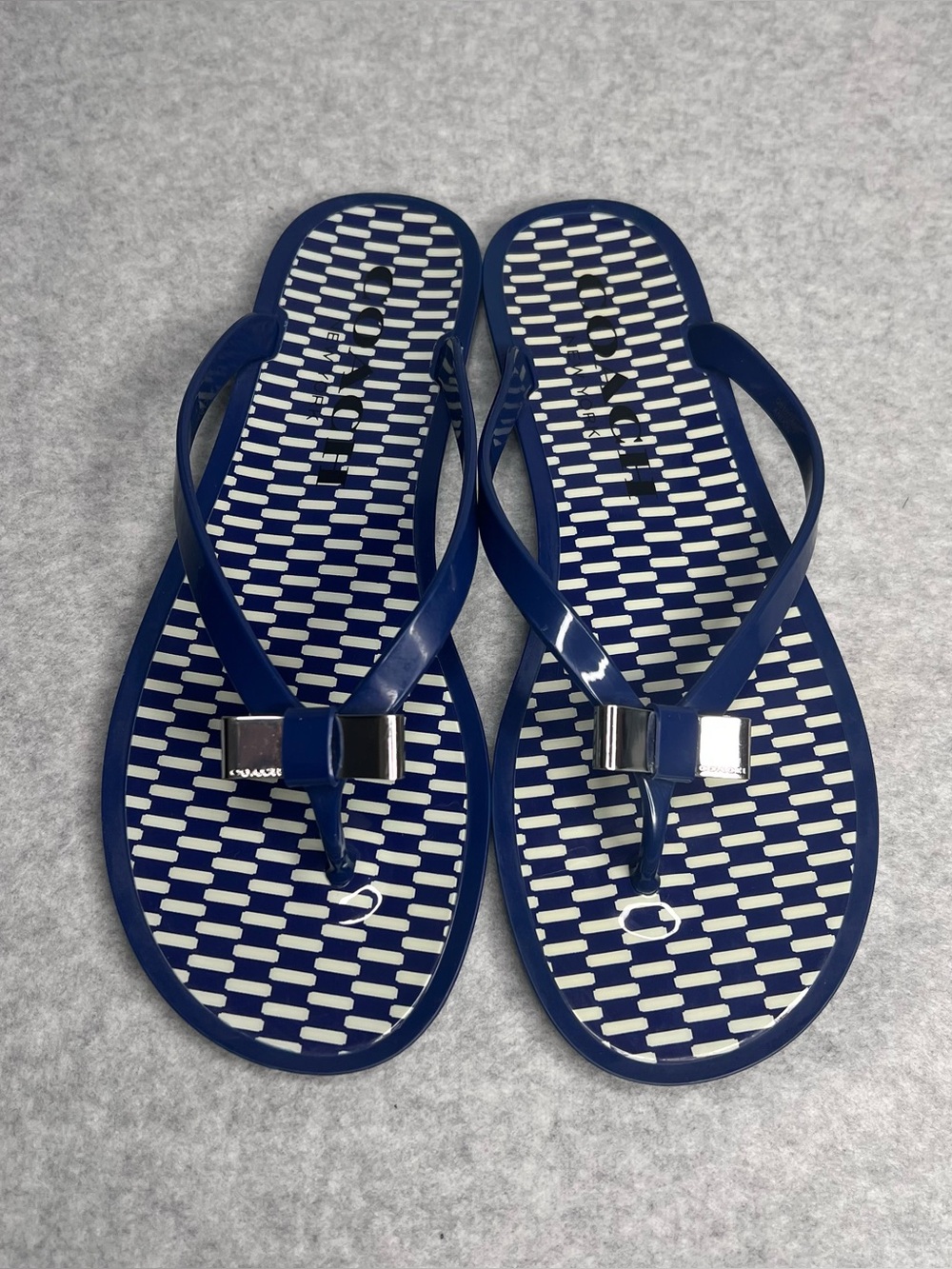 COACH New York Landon Navy Blue Thong Jelly Flip Flops Sandals Bow Sz 8 Y2K